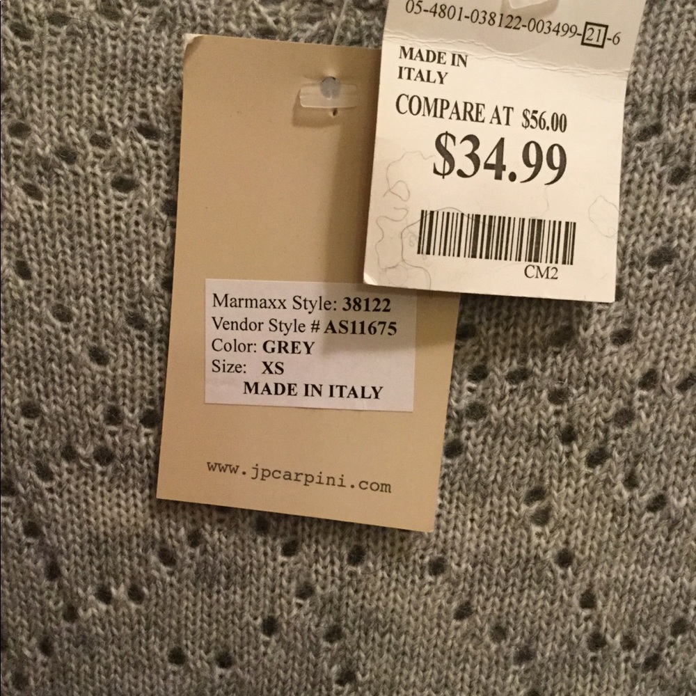 Sweater - Picture 2 of 4